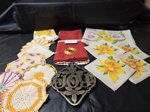 lot 373 image: Hand Painted Daffodil Tea Table Runner and Napkins,  crocheted Hotpads, and More