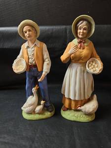 lot 384 image: Meissen Porcelain Farm Couple Figurines #1426