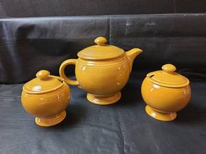 lot 389 image: Casualstone by Coventry Yellow Ceramic Tea Set with Ribbed Design