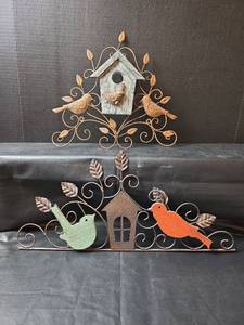 lot 407 image: Decorative Metal Bird & Birdhouse Wall Art