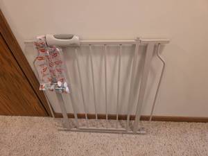 lot 497 image: Evenflo Baby Gate with Installation Hardware
