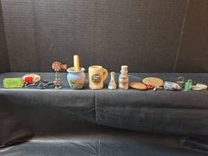lot 518 image: Miniature Collection