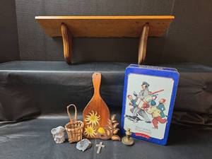 lot 520 image: Norman Rockwell Tin Dated 1949 with Collectiblesand Shelf