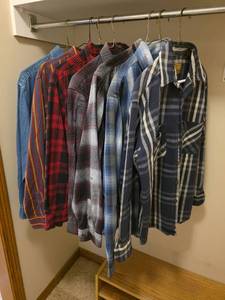 lot 532 image: Flannel Shirt Collection Size Medium-Large