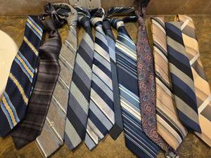 lot 548 image: Designer Silk Necktie Collection