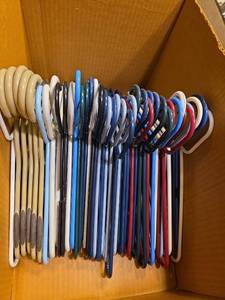 lot 555 image: Mixed Color Plastic Hangers Lot - 43 Pieces