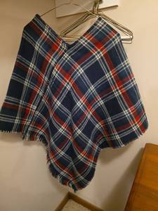 lot 558 image: Wool Plaid Poncho