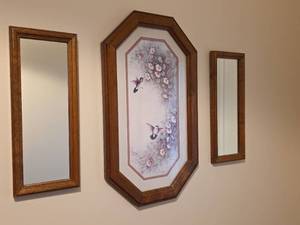 lot 587 image: Hummingbird and Cherry Blossom Wall Art and 2 Mirrors