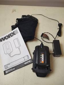 lot 5063 image: Worx WA3742 20v Battery Charger and Battery with Storage Bag