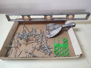 lot 5064 image: Tool and Hardware - Level, Trowel and Peg Board Hardware