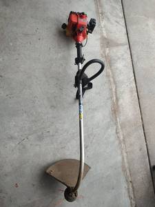 lot 5072 image: Homelite Gas Powered String TrimmerWeed Eater