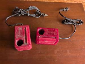 lot 5110 image: Milwaukee Battery Charger 48-59-0180