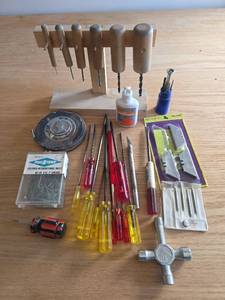 lot 6045 image: Mixed Hand Tool Set with Drill Bits and Accessories