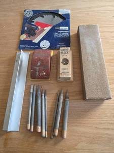 lot 6052 image: Craftsman Kromedge Saw Blade and Sanding Tools