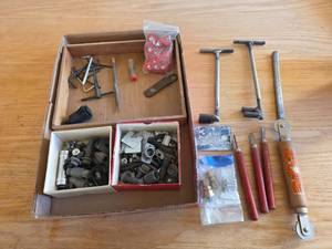 lot 6085 image: Hand Tools and Hardware