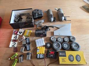 lot 6136 image: RC Model Aircraft Parts - Motors and Wheels