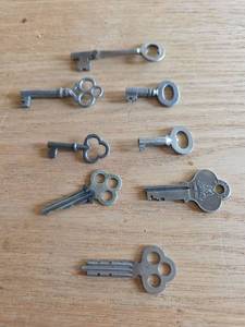 lot 6151 image: Skeleton Keys