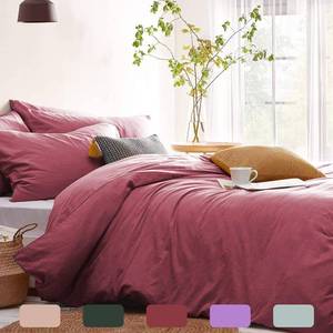 lot 13976 image: CoutureBridal Old Pink Duvet Cover Queen Size 3 Pcs Rose Red Mauve Duvet Cover Set Soft Microfiber Minimalist Style Solid Color Comforter Cover with Zipper Corner Ties (No Comforter) - Retail $34
