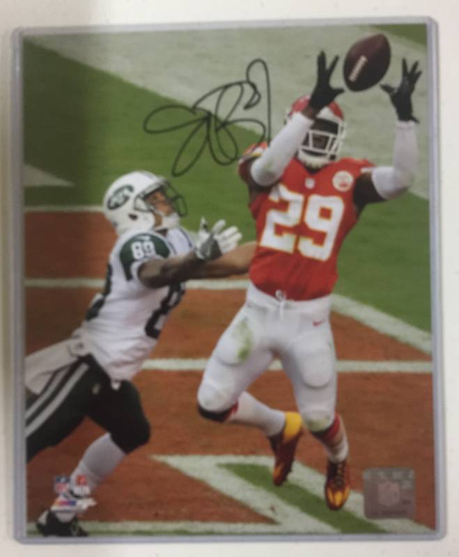 lot 1034 image: Signed Eric Berry 8x10 Glossy Photograph Kansas City Chiefs #29