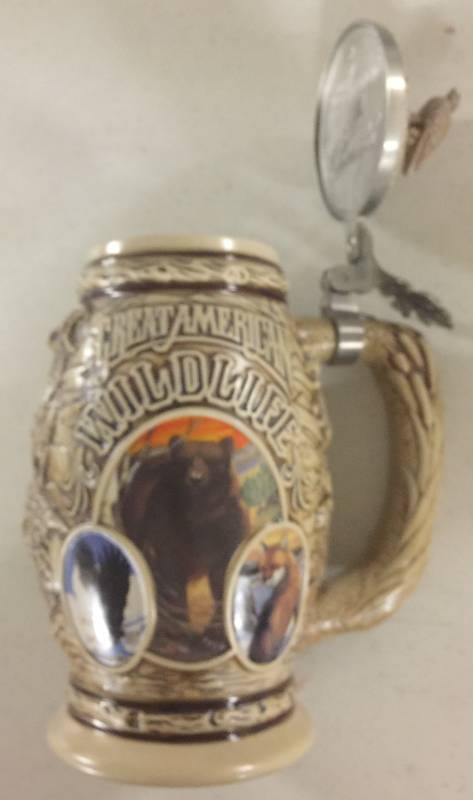 lot 1257 image: 1995 Avon Tribute To American Wildlife Collectors Stein