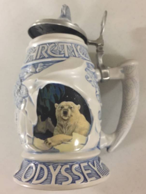 lot 1250 image: 2001 Avon Arctic Odyssey Polar Bear Collectors Stein