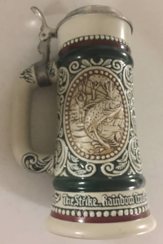 lot 1242 image: 1978 Avon Fishing & Hunting Collectors Stein