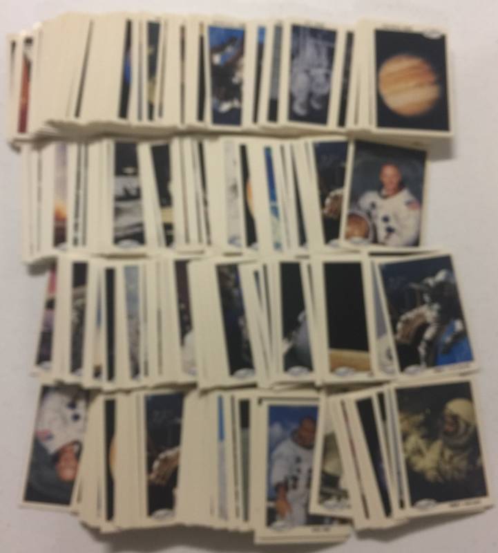 lot 1219 image: Huge Lot of Hundreds Space & Astronauts Trading Cards - Possible Sets- Lots of Duplicates