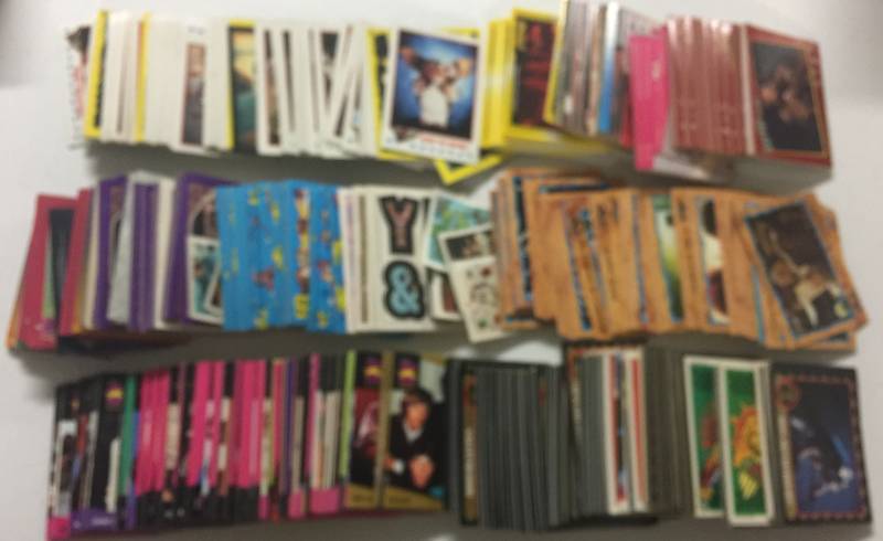lot 1206 image: Huge Lot of Hundreds of Music & Entertainment Trading Cards - Possible Sets- Lot of Duplicates