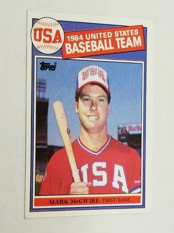 lot 1358 image: 1985 Topps Mark McGwire #401 Rookie Card USA Baseball RC