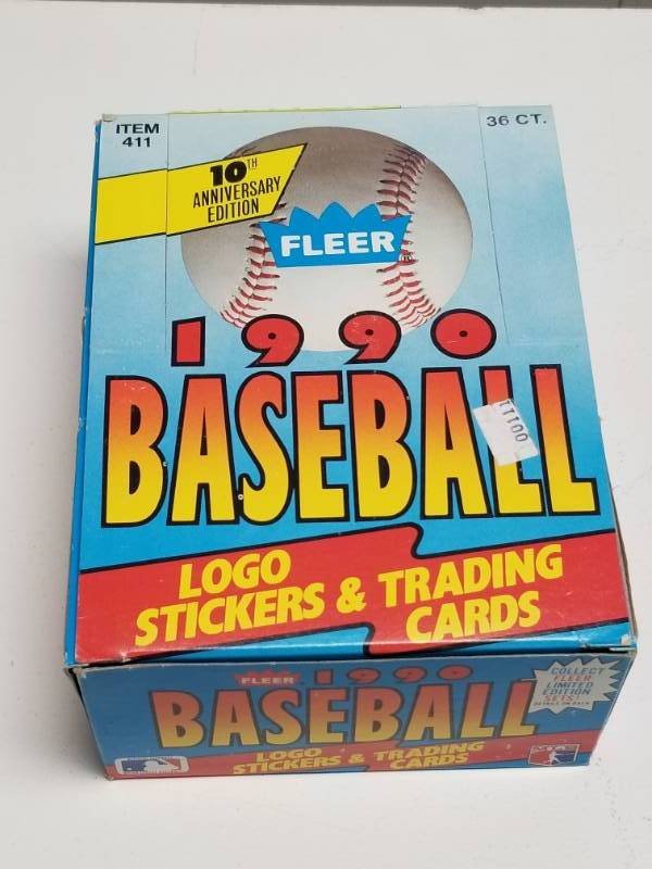 lot 1368 image: 1990 Fleer Baseball Unopened Wax Pack Box 36 Total w Sammy Sosa Rookie & Stickers