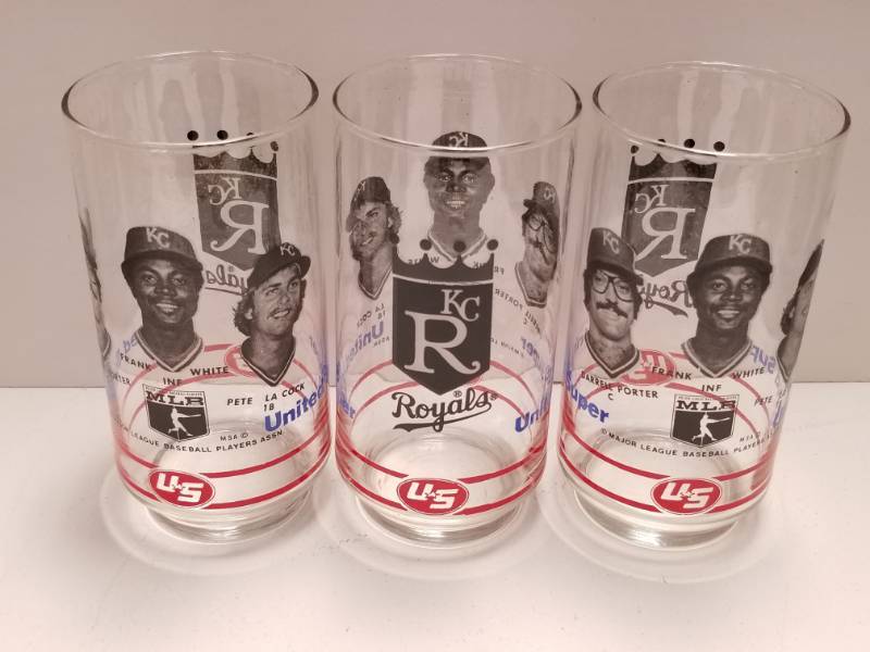 lot 1376 image: 1981 Kansas City Royals Safeway Glasses Lot of 3 w Frank White