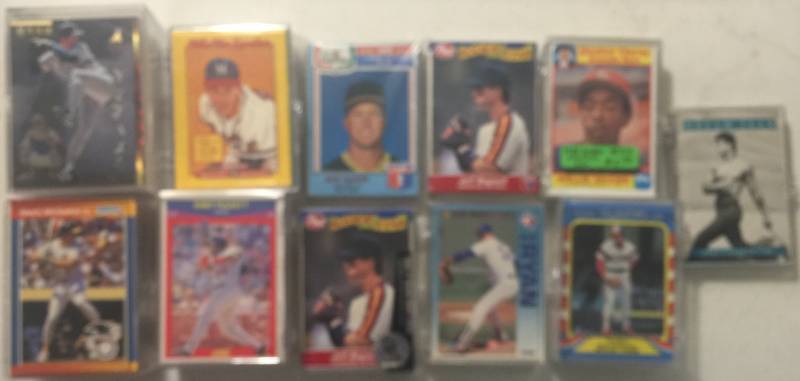 lot 1112 image: 10 Complete Baseball Card Sets Ranging From 24 Cards to 100 Cards per set  You get all cards in pictures