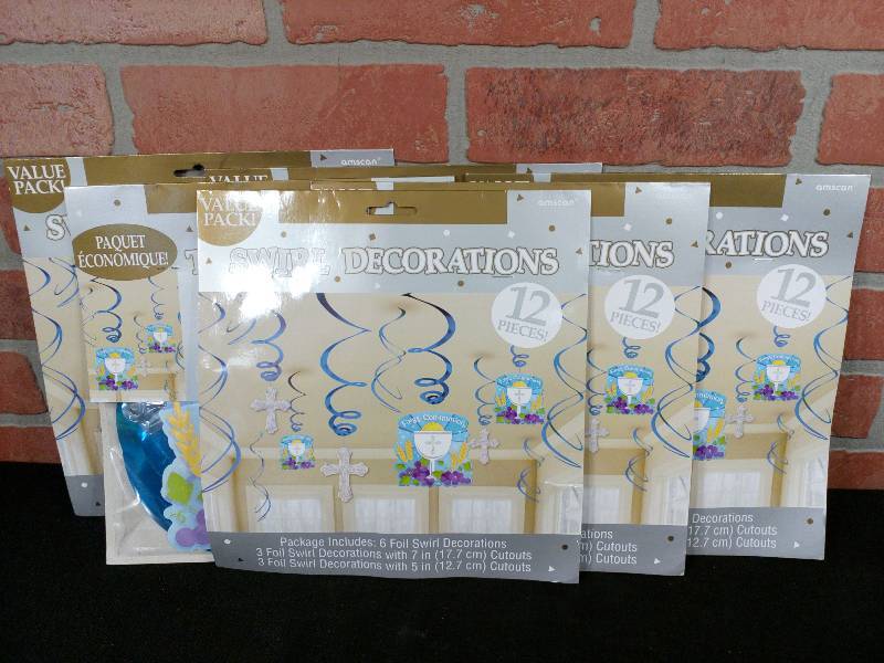 lot 35 image: Amscan First Communion Swirl Decorations