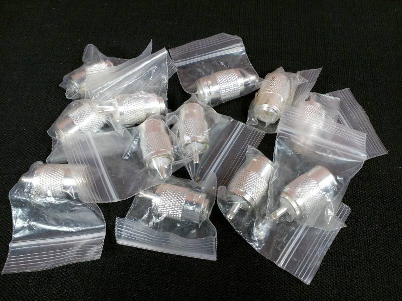 lot 44 image: Amphend Connector RF Coaxil VHF Cable Plug Straight