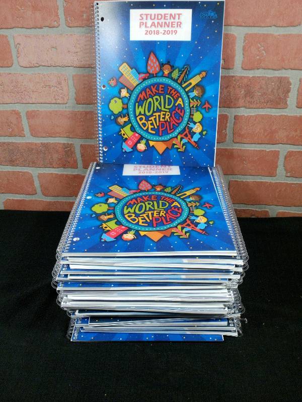 lot 107 image: School Mate 2018-2019 Plastic Coil Primary Student Planners