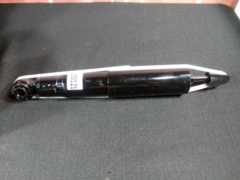 lot 152 image: Front Strut Shock Absorber LH RH