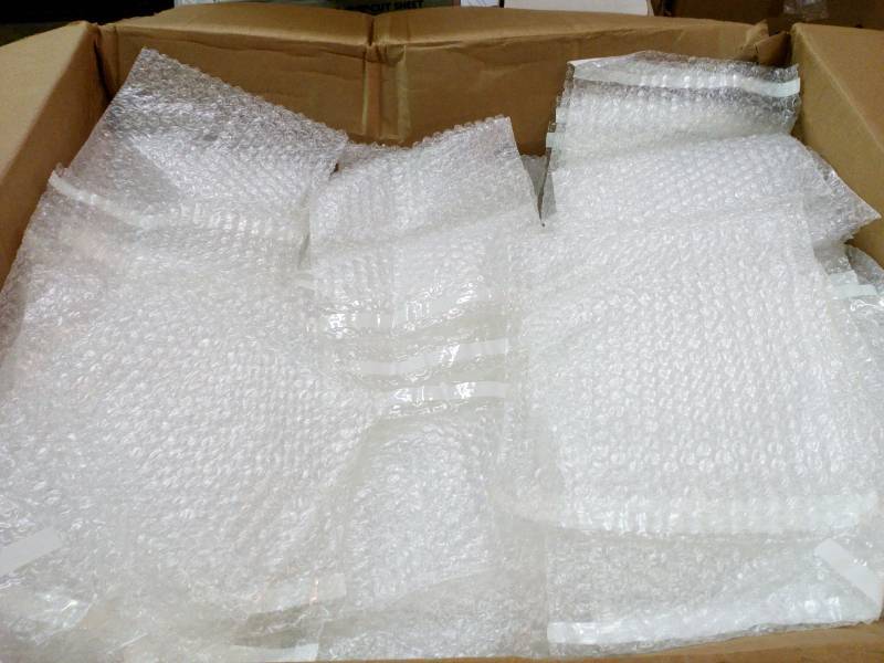 lot 173 image: Uline Self-Adhesive Bubble Bags