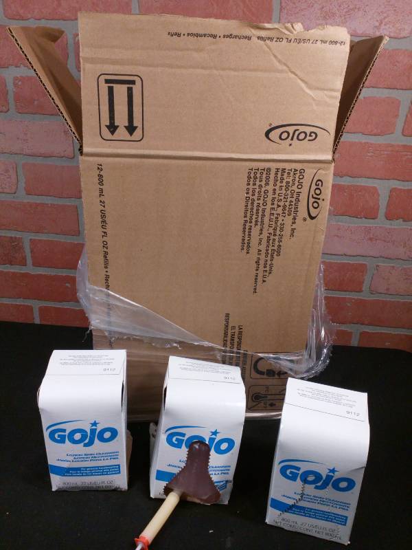 lot 185 image: Gojo Industries 27 Fl Oz Bag-In-Box Lotion Skin Cleanser