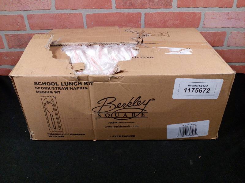 lot 191 image: Berkley Plastic Pre-Wrapped Cutlery Set Spork, Milk Straw & Napkin