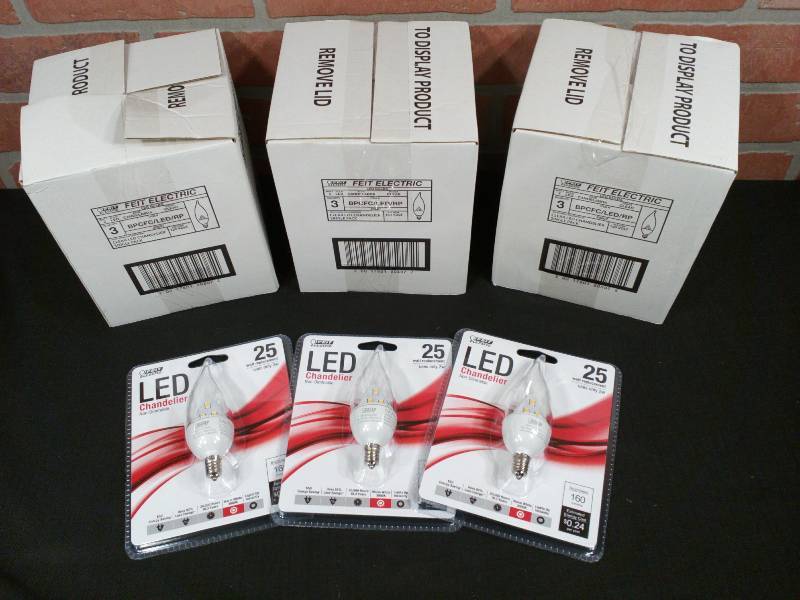 lot 207 image: Feit 2-Watt LED Chandelier Non-Dimmable Light Bulbs
