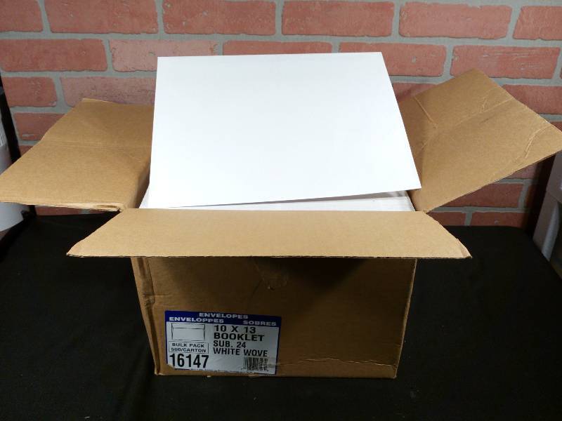 lot 212 image: Catalog Booklet Envelopes
