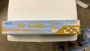 lot 17040 image: Air Filter 20x25x1 MERV 11 - Retail $12