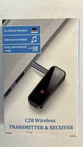 lot 17149 image: C28 Wireless Audio Transmitter and Receiver Set - Retail $15