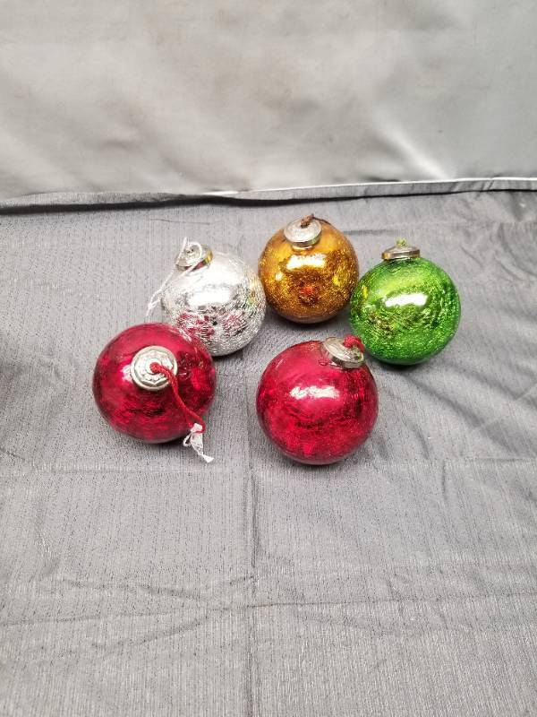 lot 12256 image: Mercury Glass Christmas Ornaments - Set of 5 Mixed Colors