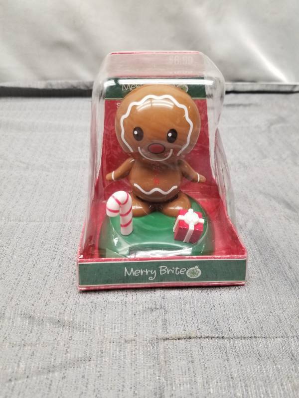 lot 12280 image: Gingerbread Man Christmas Toy Plastic In Pkg