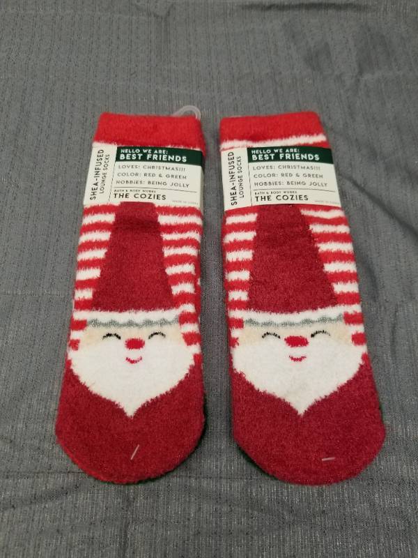 lot 12300 image: (2) Bath & Body Works The Cozies Shea-infused Socks Best Friends Santa & Elf