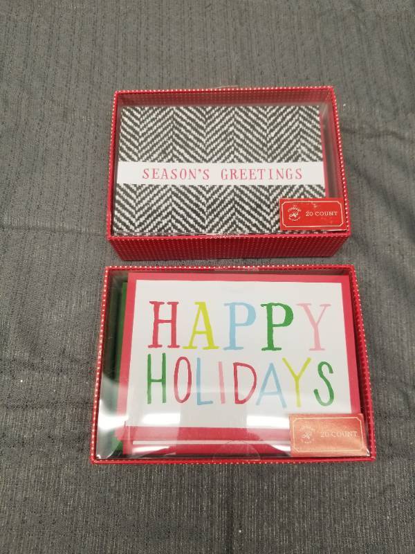 lot 12313 image: Holiday Greeting Cards Box Set - 20 Count