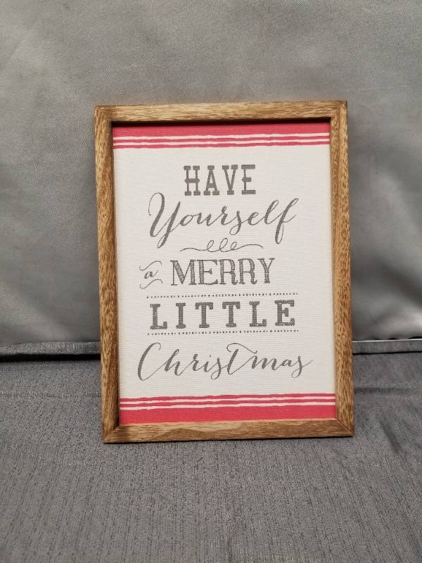 lot 12343 image: Christmas Wall Art Wood Frame Sign with Holiday Message