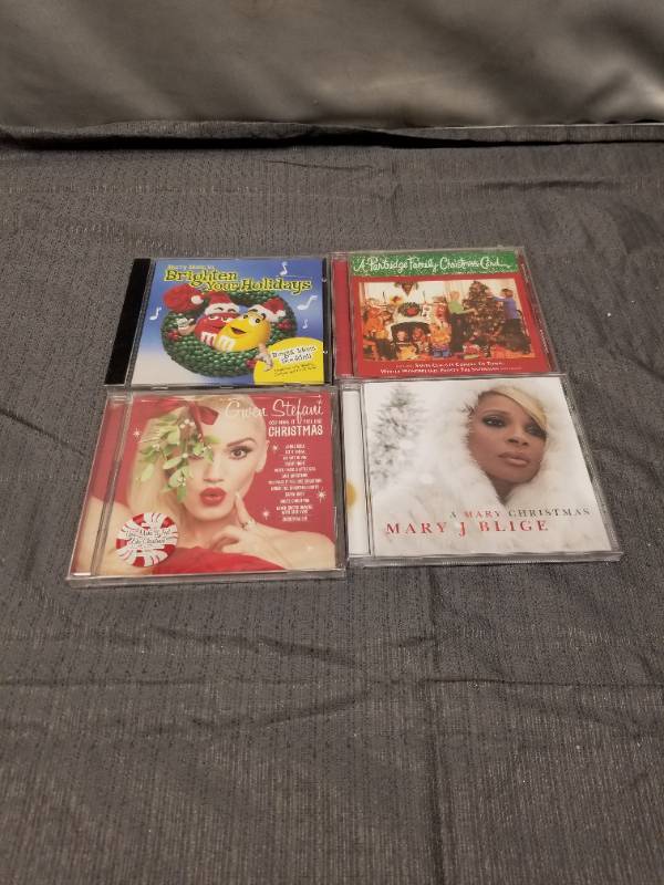 lot 12358 image: Christmas Music CD Collection - M&Ms, Partridge Family, Holiday Albums