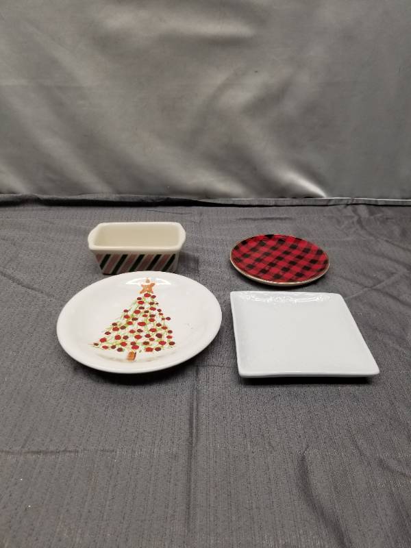 lot 12393 image: Holiday Serving Set - Christmas Tree Plate, Buffalo Plaid Plate & Striped Dish